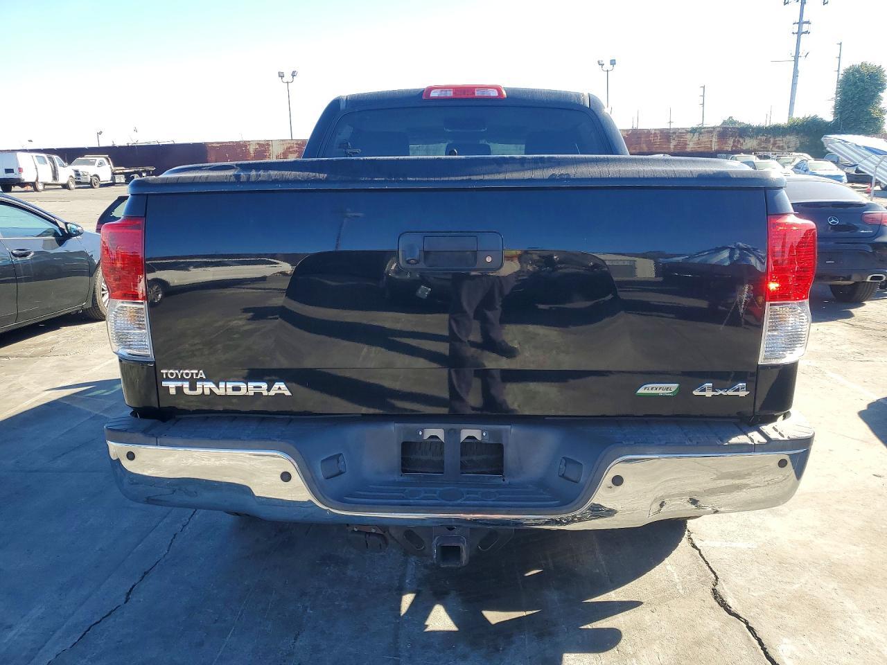 2013 Toyota Tundra Platinum