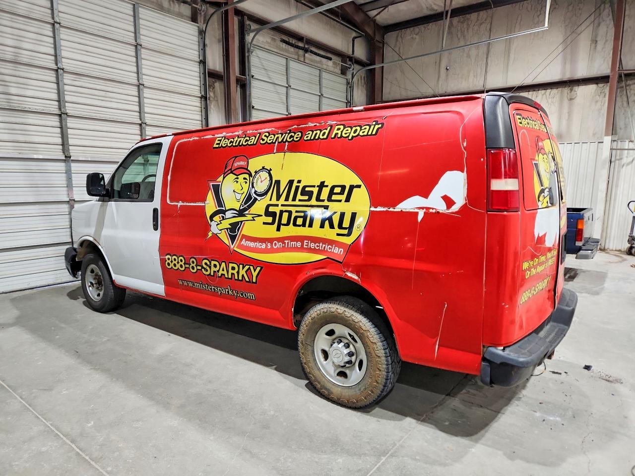 2014 Chev Express G2500