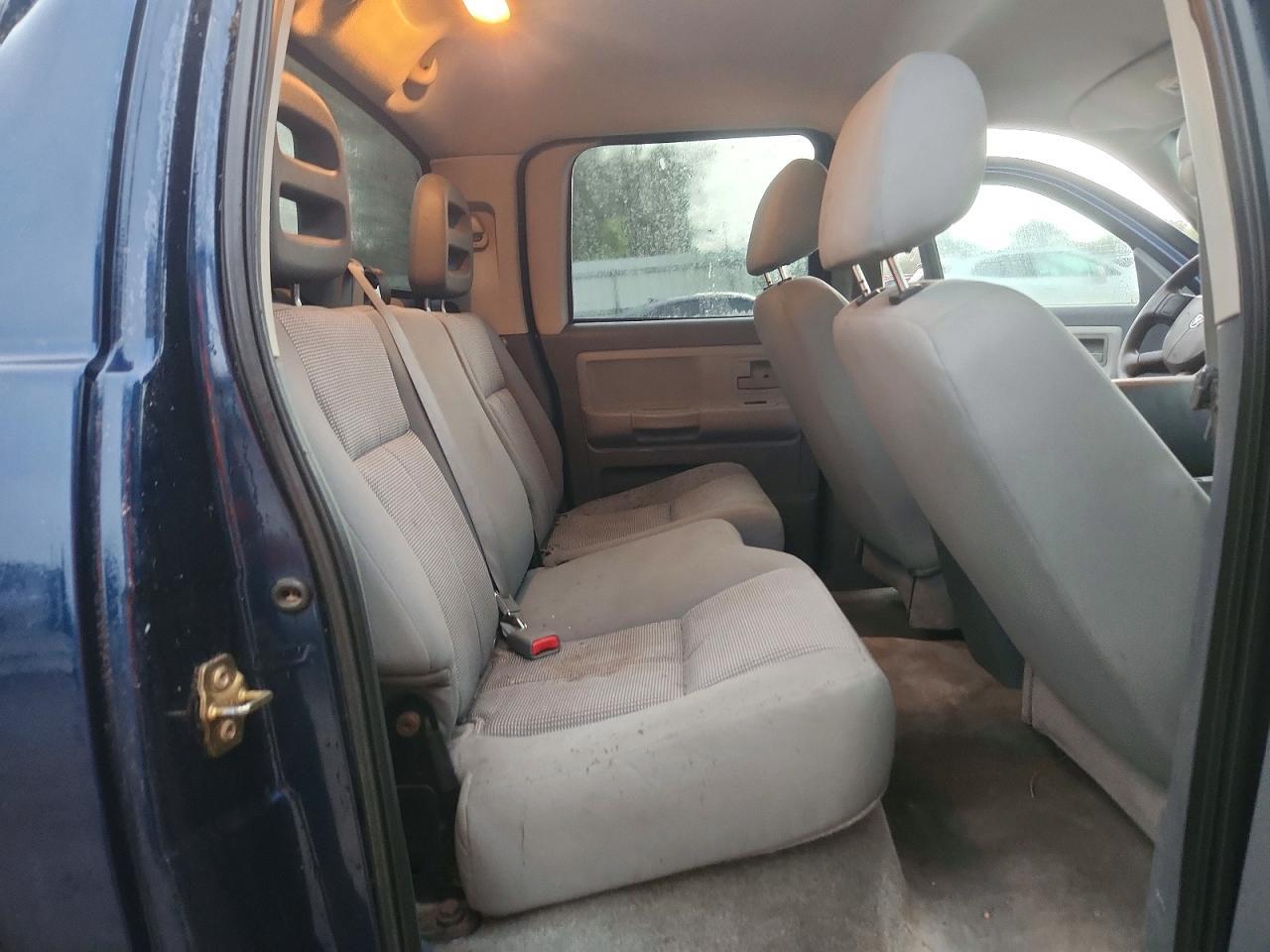 2007 Dodge Dakota Quad SLT