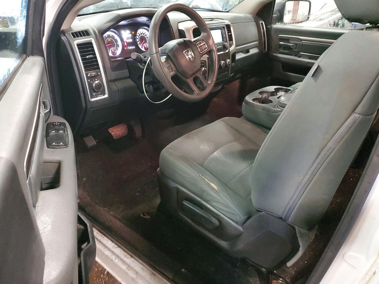 2016 Dodge RAM 1500 SLT