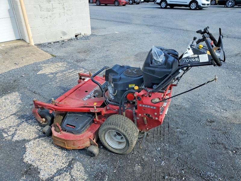 2019 Exmark Turf Tracer