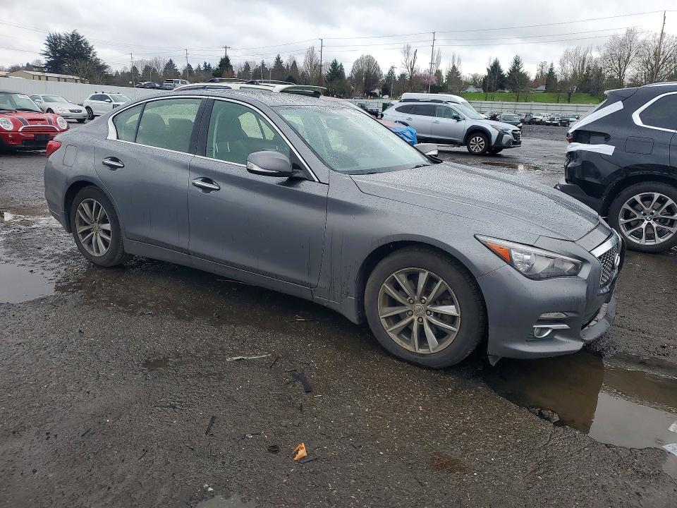 2014 Infiniti Q50 Premium