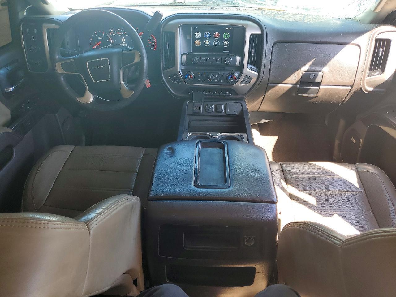 2015 GMC Sierra K2500 Denali