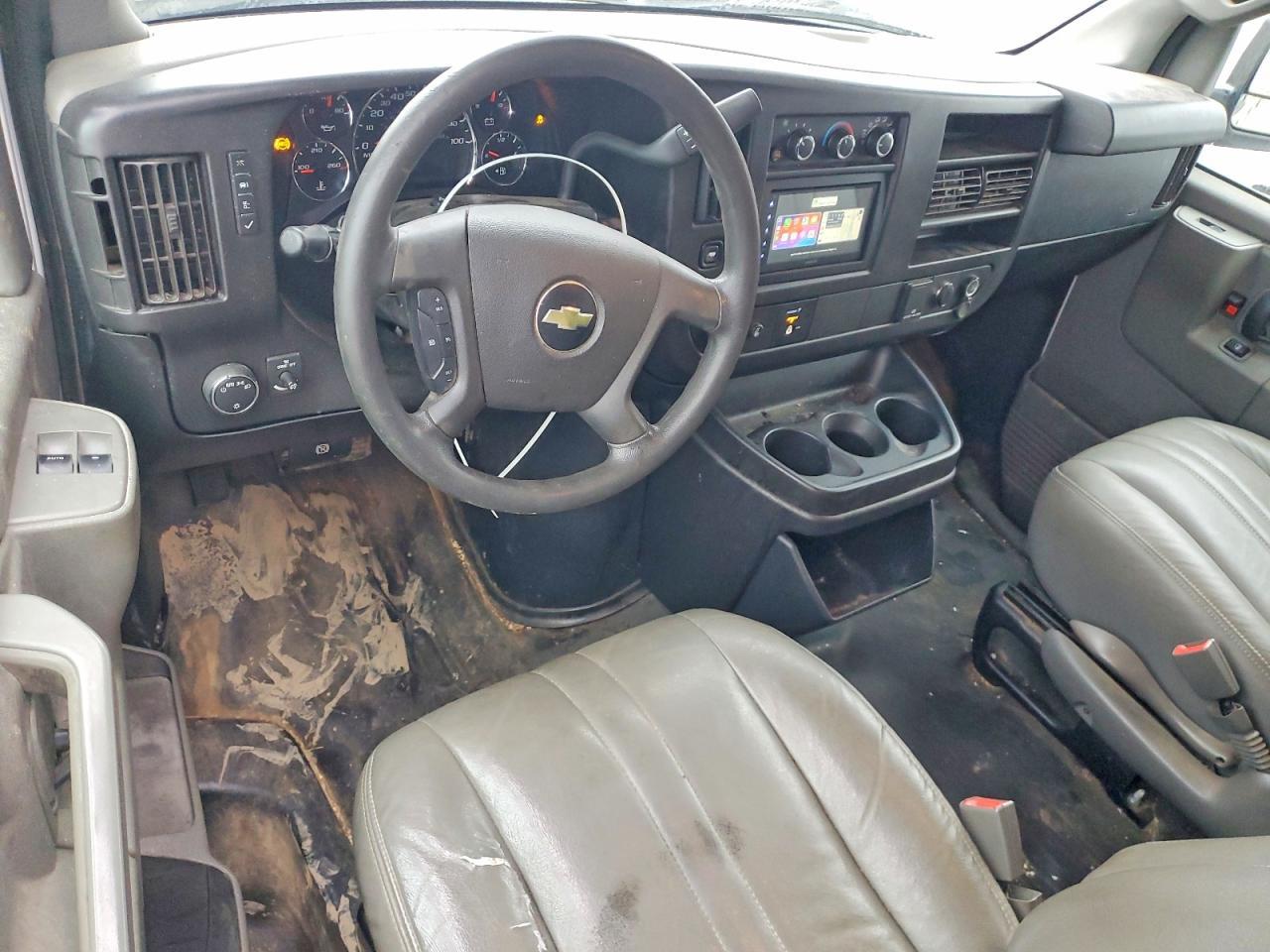 2017 Chevrolet Express 2500