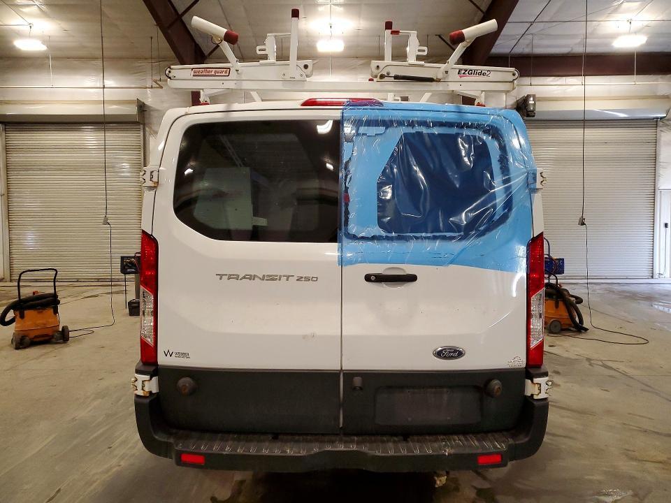 2019 Ford Transit T