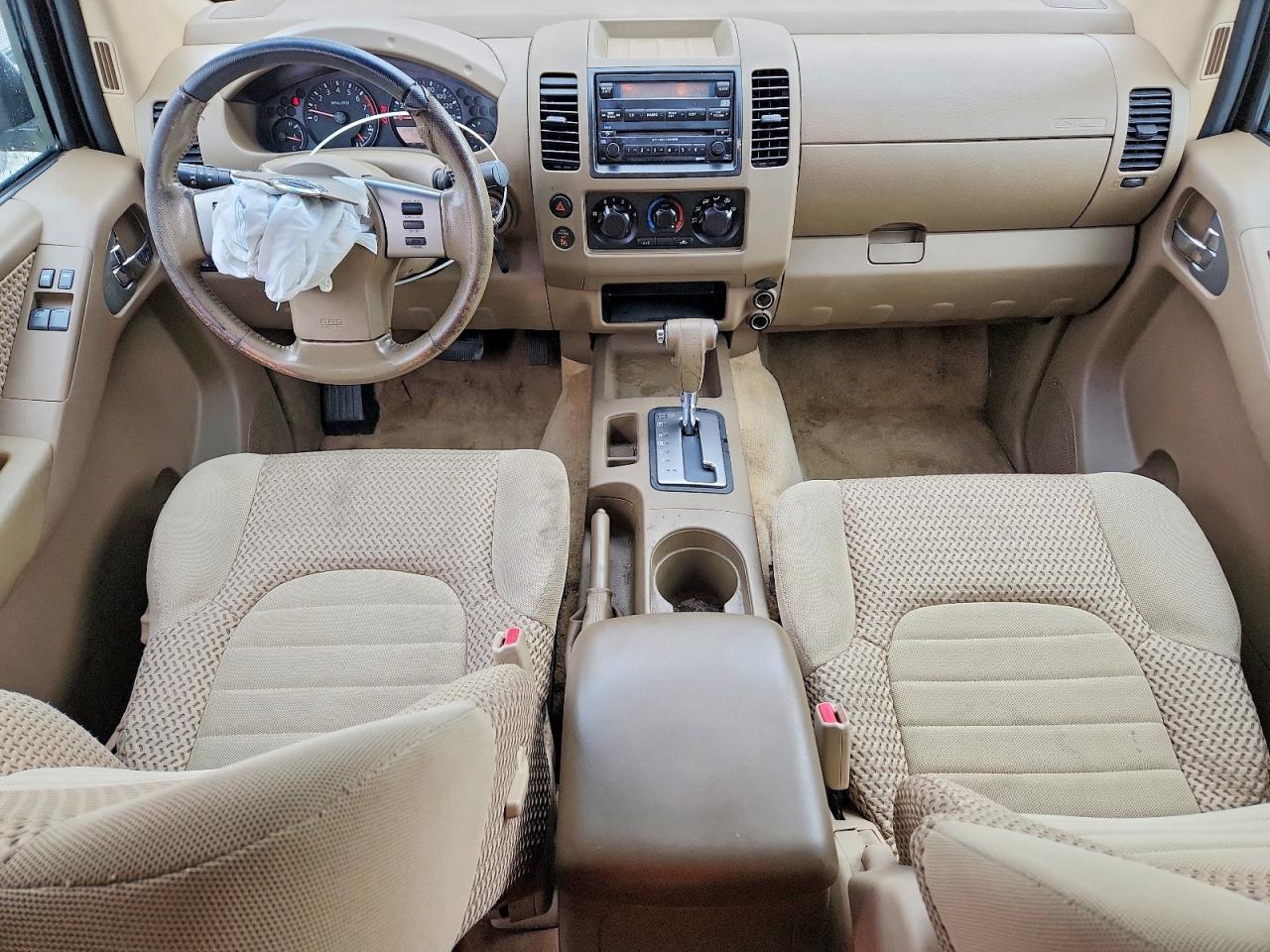 2005 Nissan Frontier SE