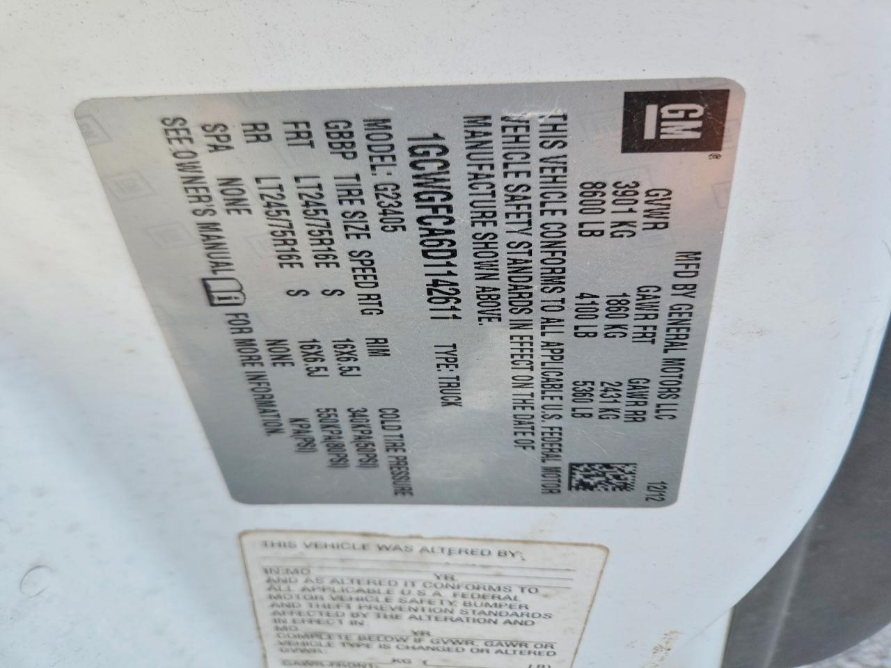 2013 Chev Express G2500