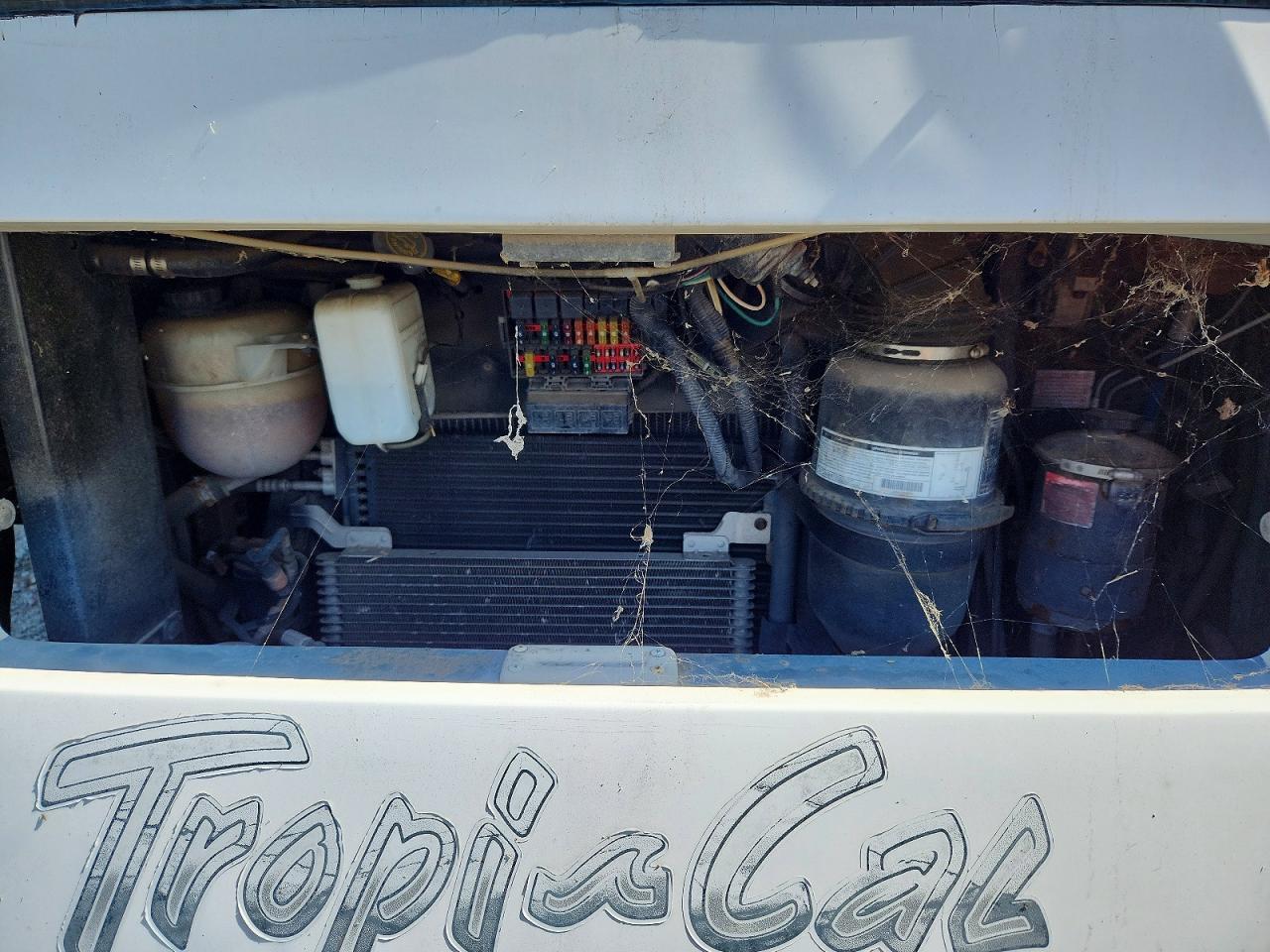 2000 Unknown 2000 Tropia CAL RV