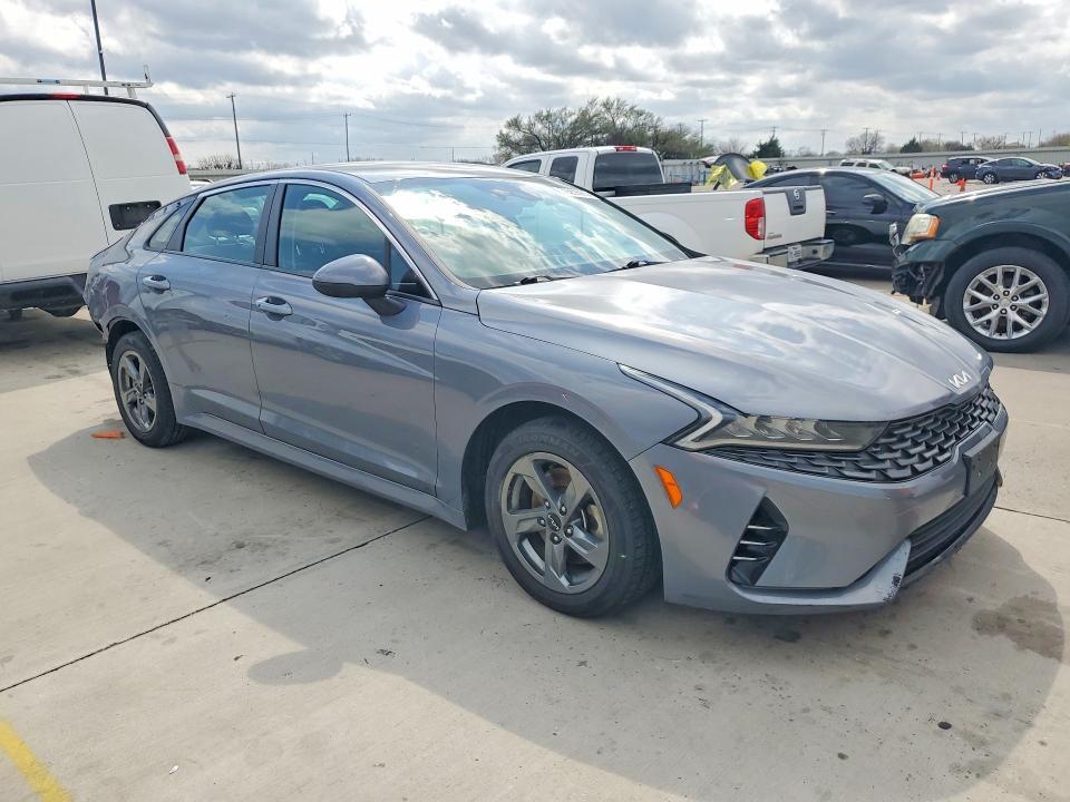 2022 KIA K5 lxs