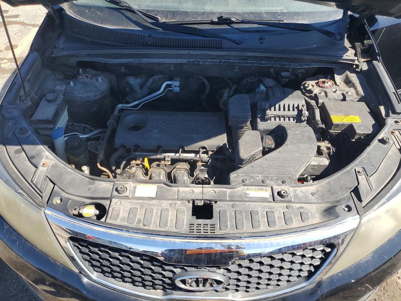 2011 KIA Sorento lx