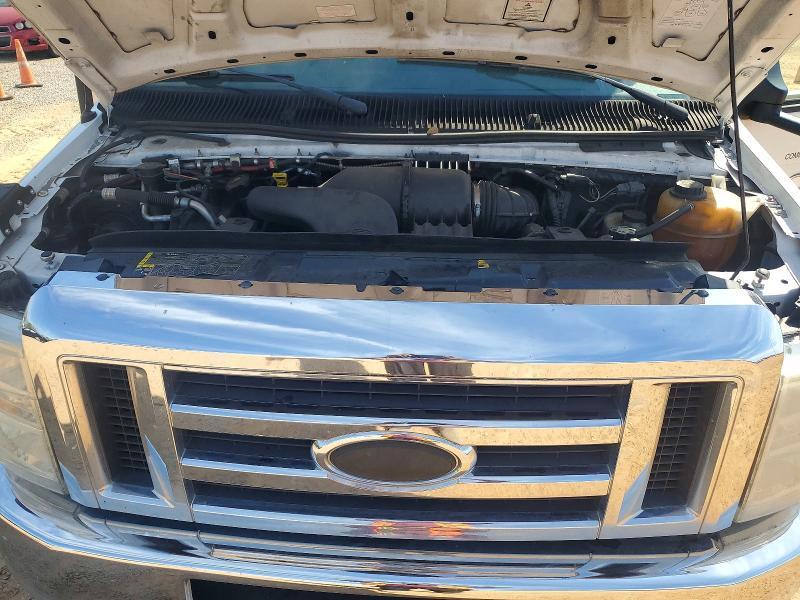 2016 Ford Econoline E350 Super Duty Cutaway van