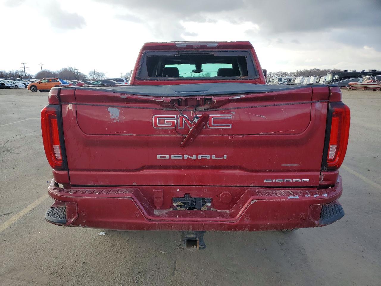 2020 GMC Sierra K2500 Denali