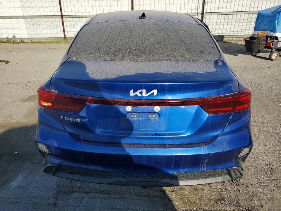 2022 KIA Forte lxs