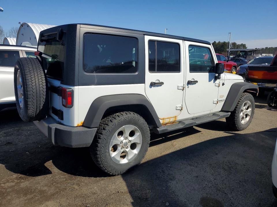 2015 Jeep Wrangler Unlimited Sahara