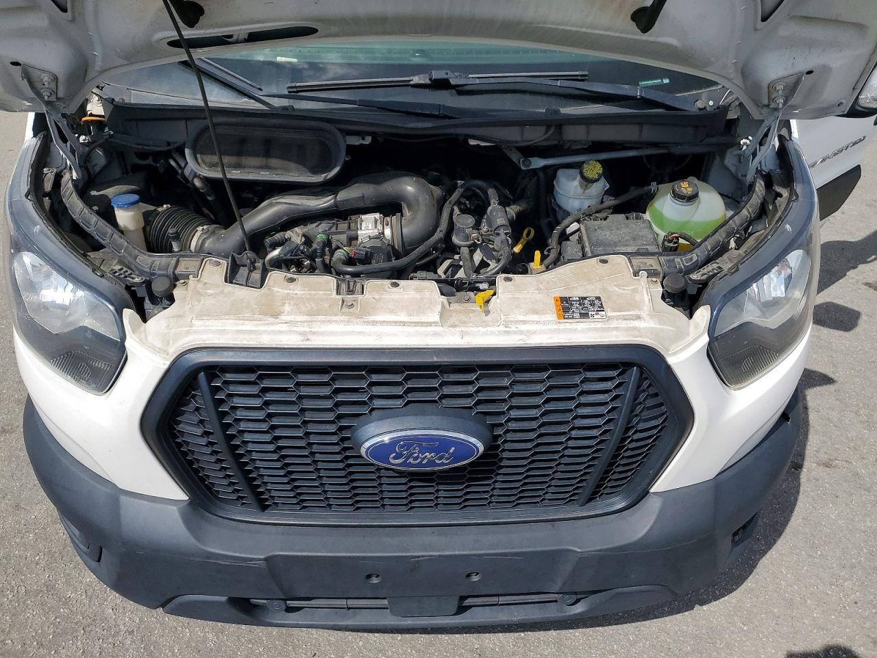 2020 Ford Transit Delivery Truck