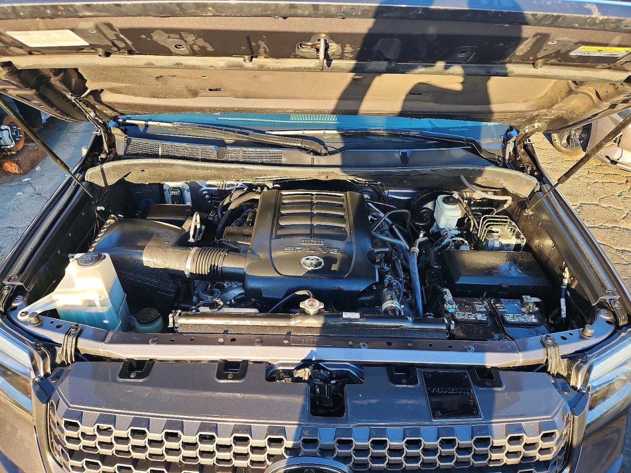 2018 Toyota Tundra SR5