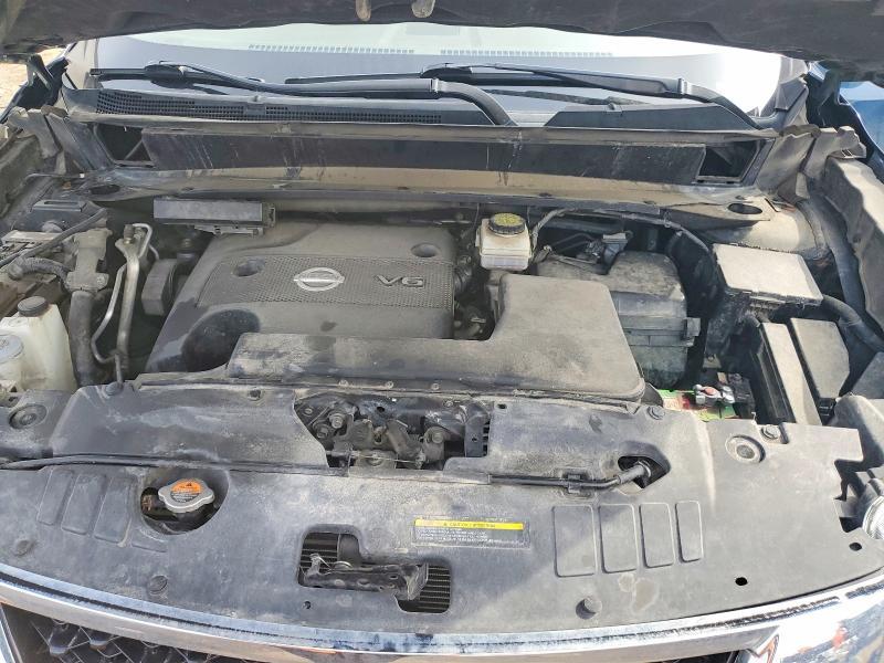 2014 Nissan Pathfinder sl