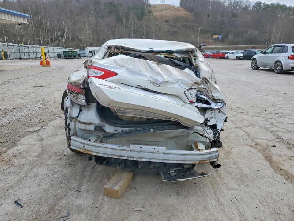 2016 Ford Fusion se
