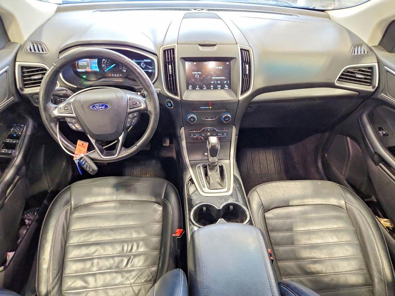 2017 Ford Edge sel