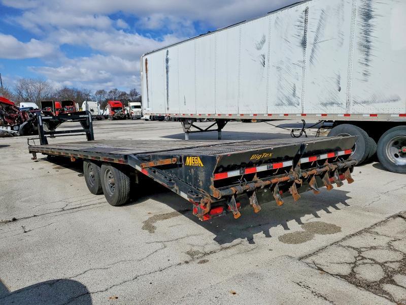 2023 Big Tex 14GN-25BK+5MR Equipment Trailer