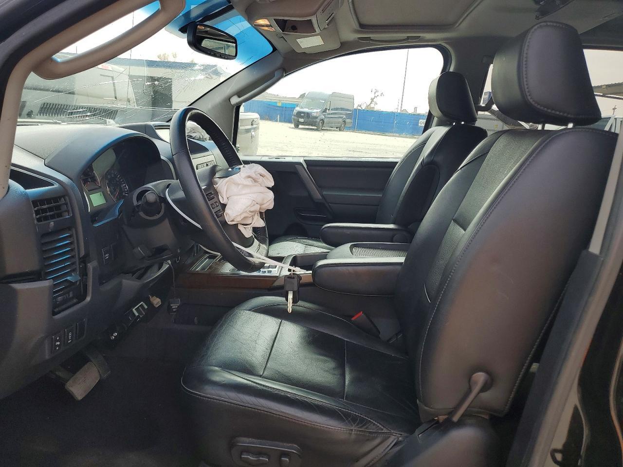 2009 Nissan Titan XE FFV