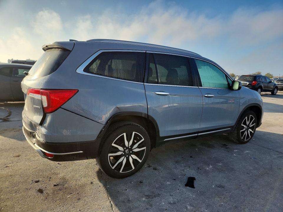 2022 Honda Pilot Touring