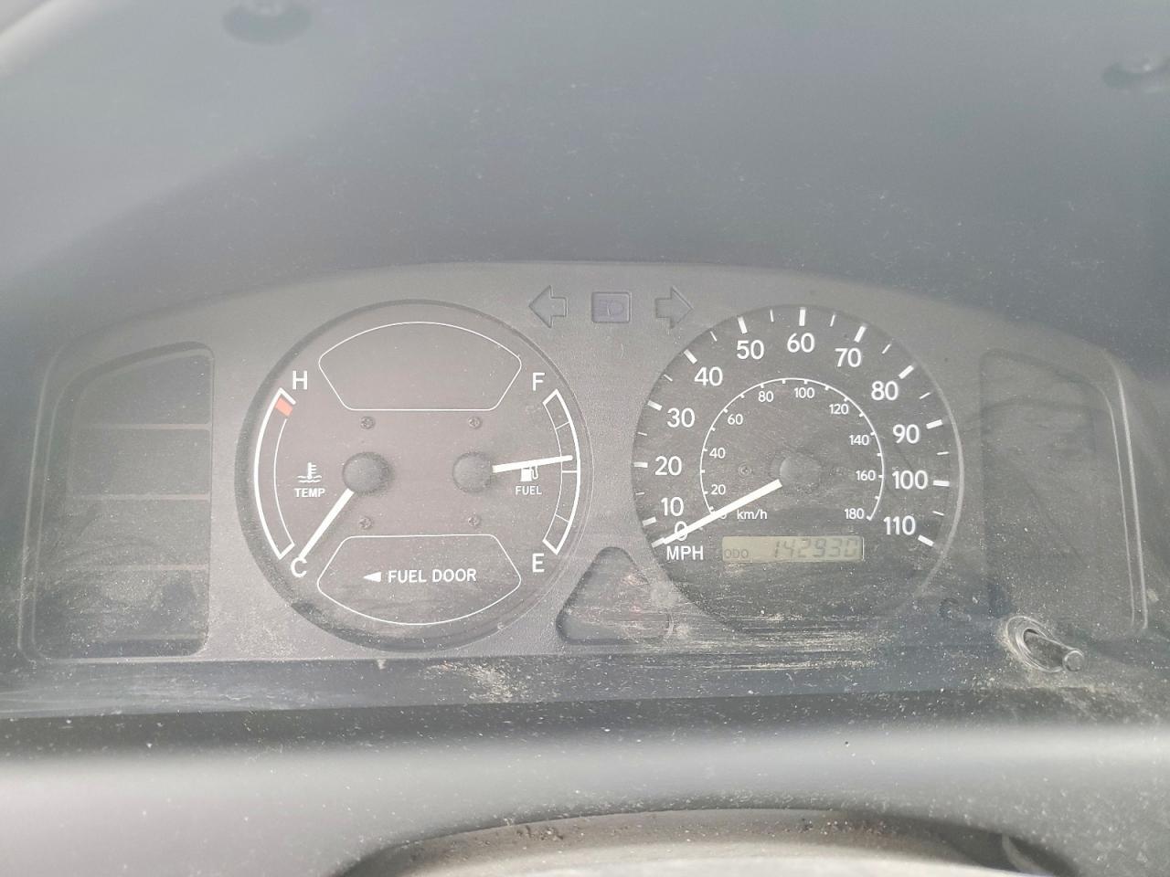 2000 Toyota Corolla ve