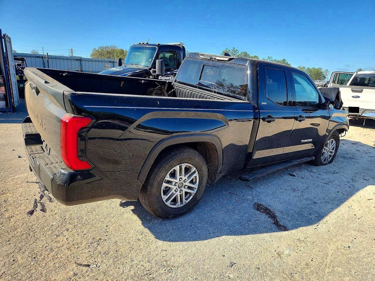 2024 Toyota Tundra SR5