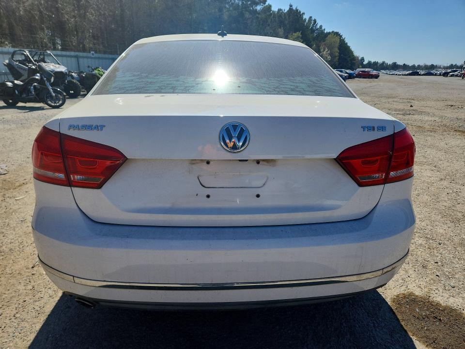 2015 Volkswagen Passat se