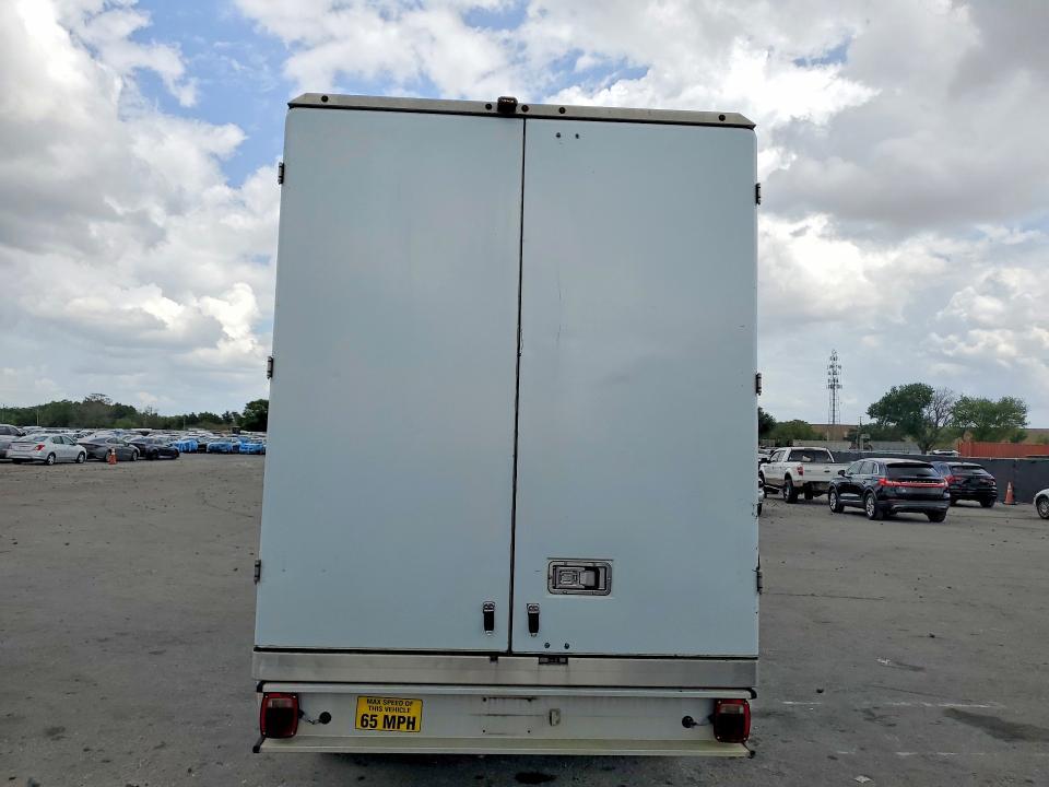 2020 Ford Transit Delivery Truck