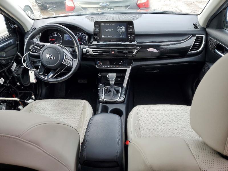 2021 KIA Seltos ex