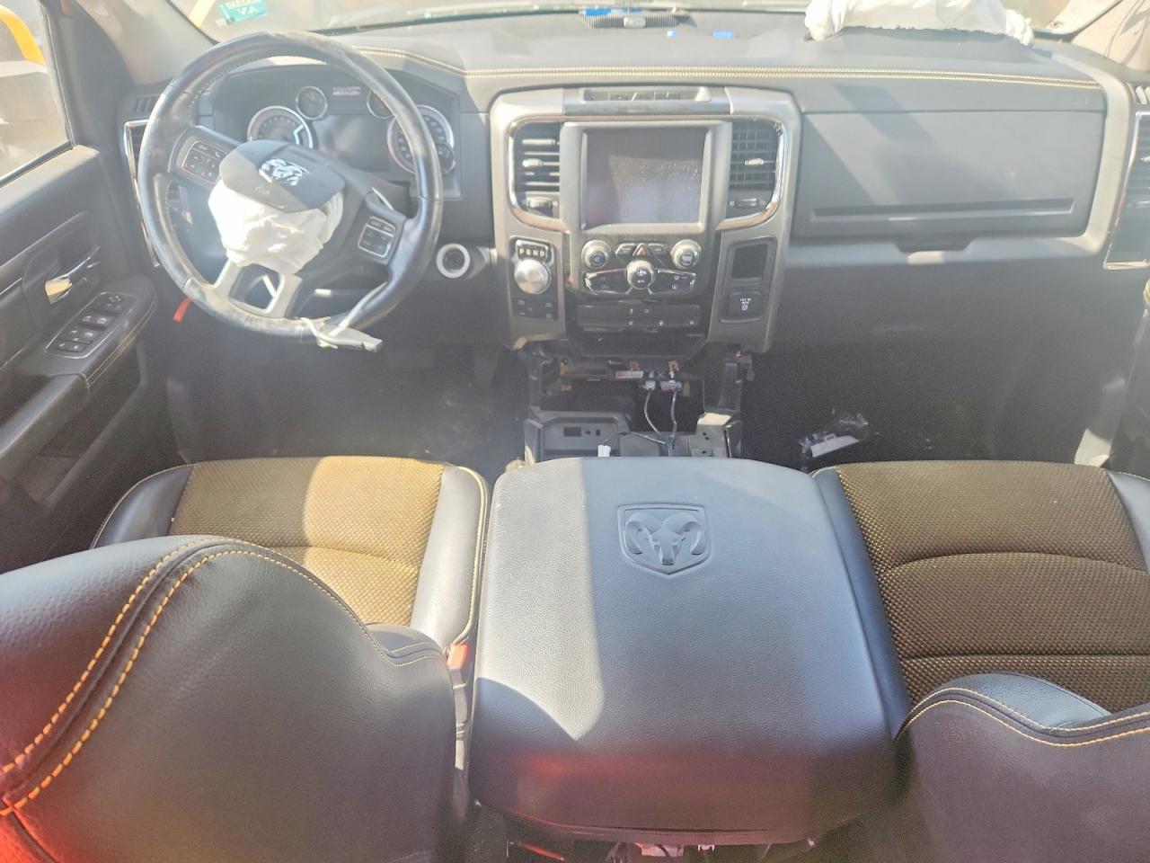 2016 Dodge RAM 1500 Sport