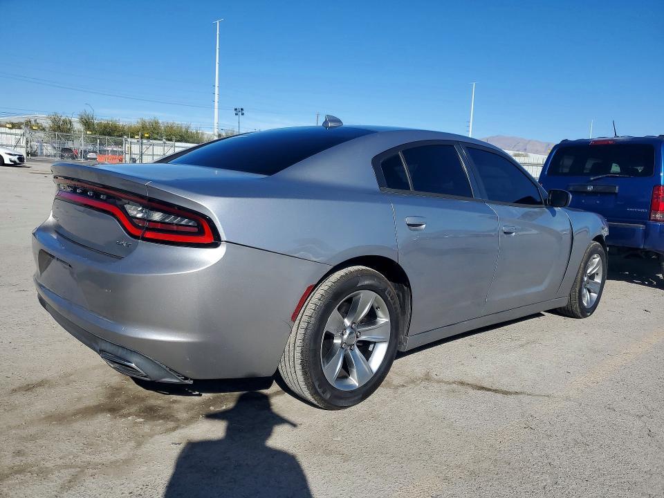 2016 Dodge Charger sxt