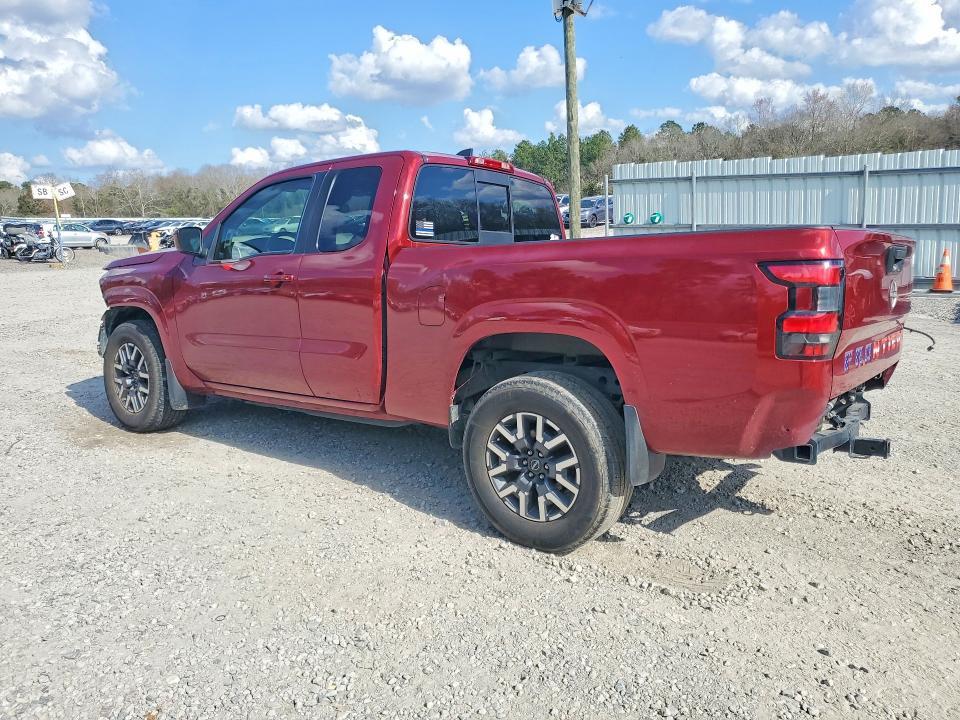 2022 Nissan Frontier SV