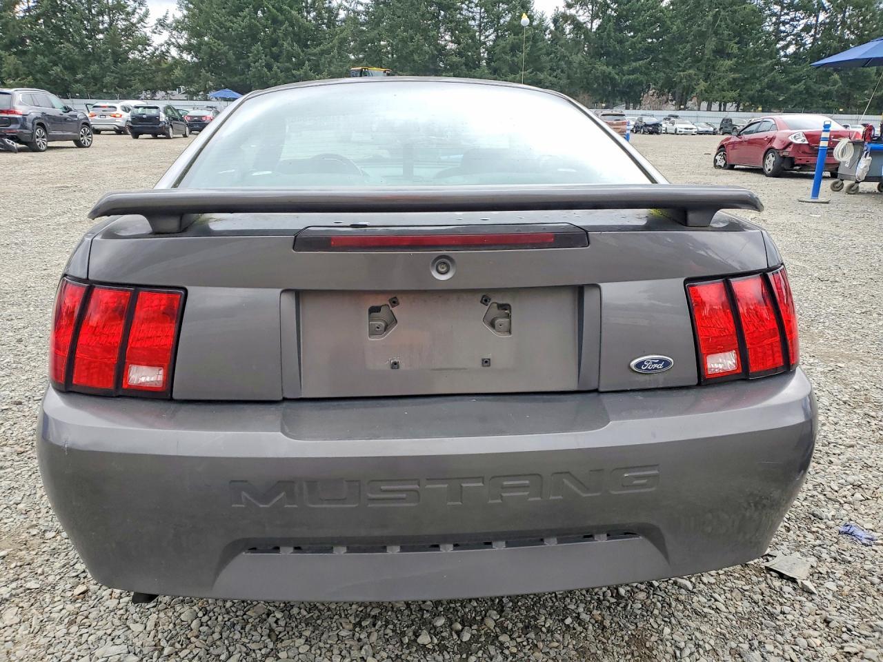2004 Ford Mustang