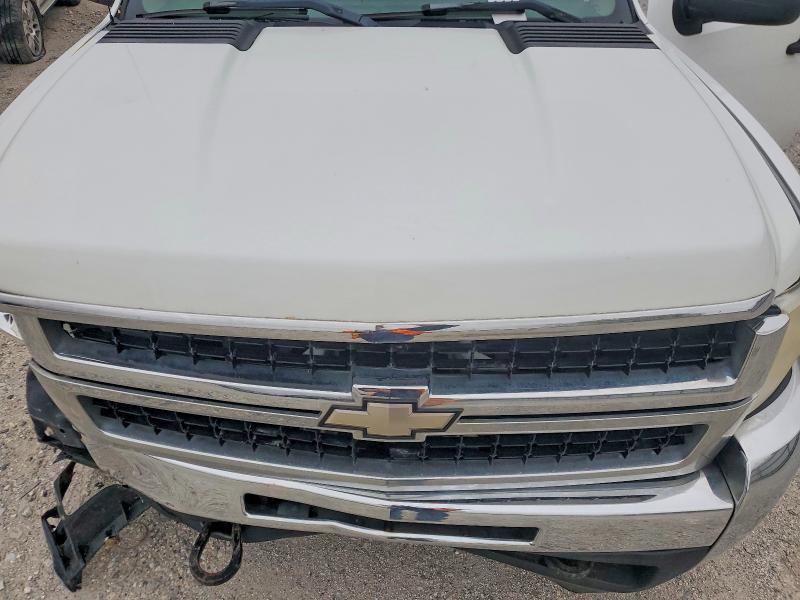 2007 Chev Rolet Silverado LT Flatbed Truck