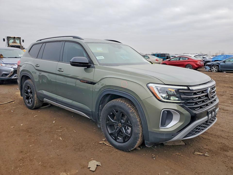 2024 Volkswagen Atlas Peak Edition