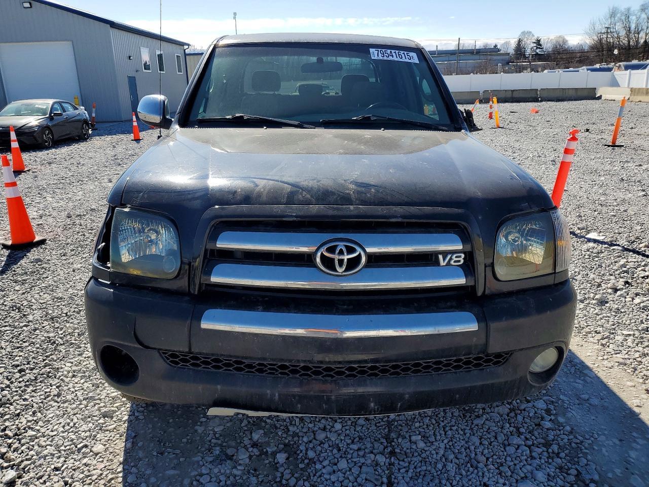 2004 Toyota Tundra SR5