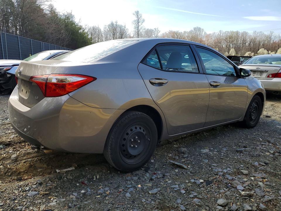 2015 Toyota Corolla le