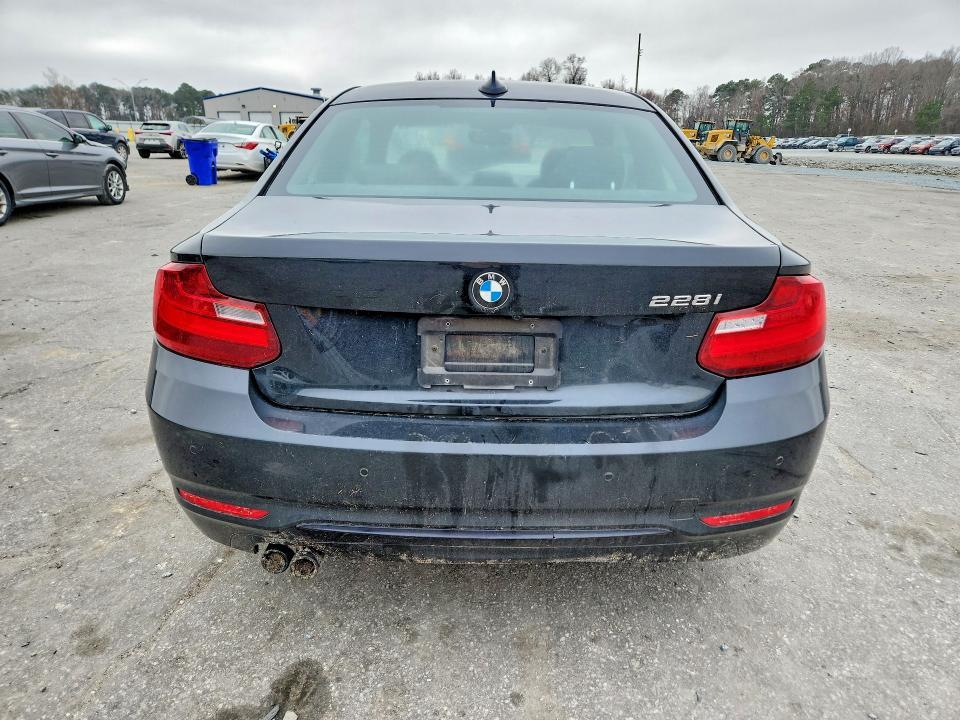 2016 BMW 228 i Sulev