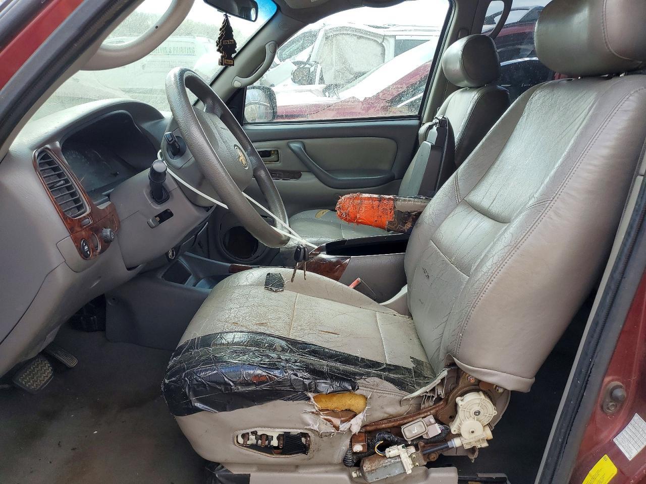 2003 Toyota Sequoia SR5