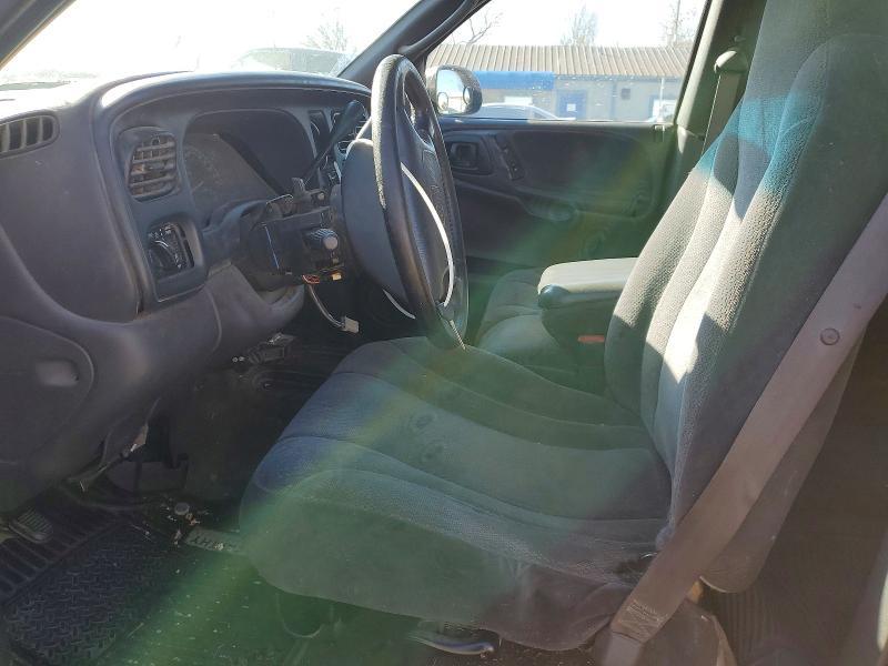 2000 Dodge Dakota Quattro