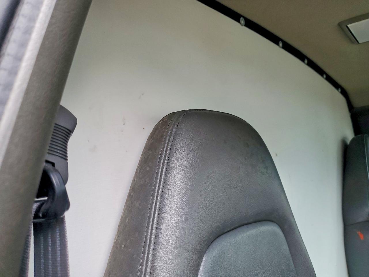 2002 Chev Express G3500