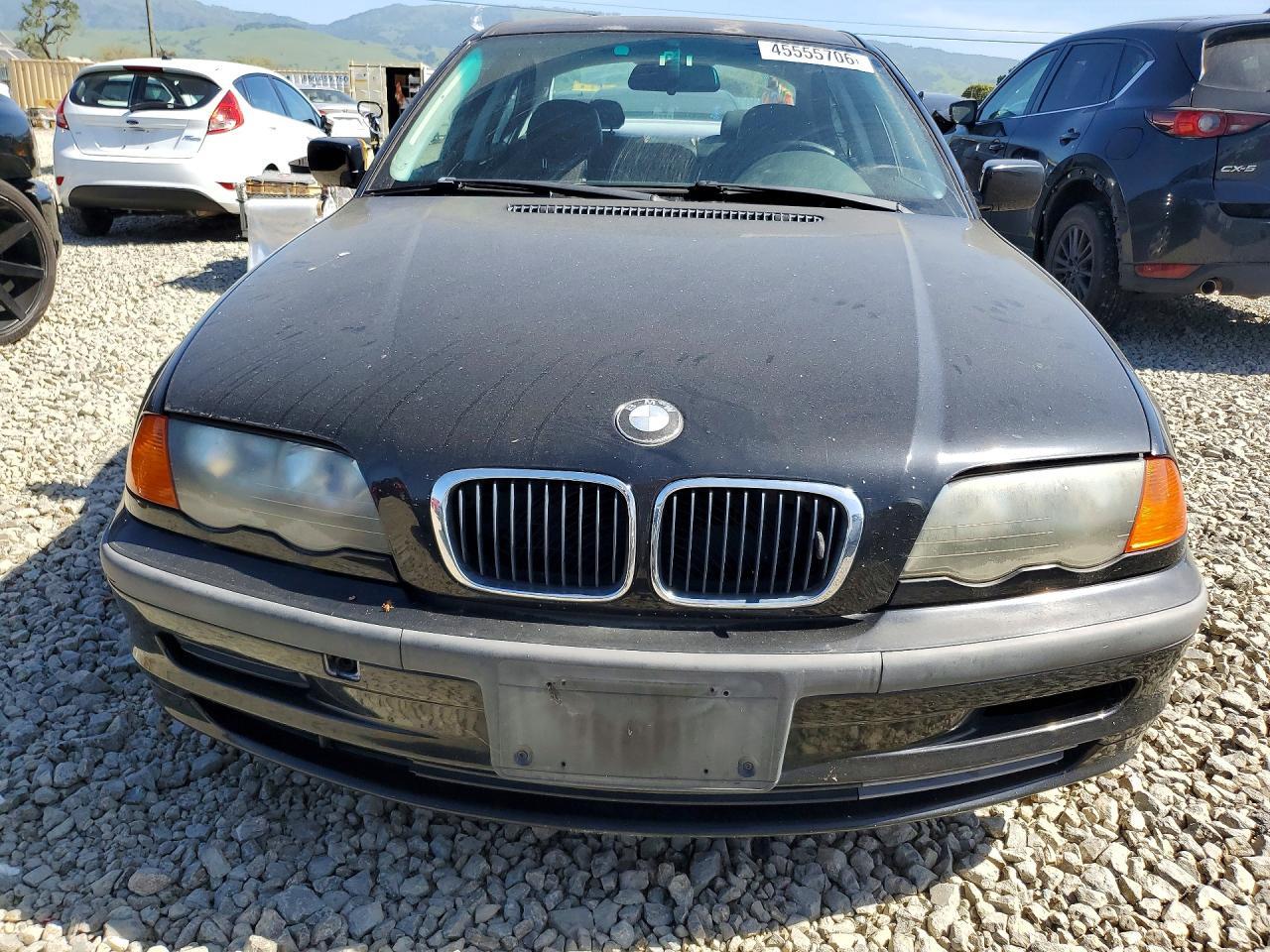 1999 BMW 323 i Automatic