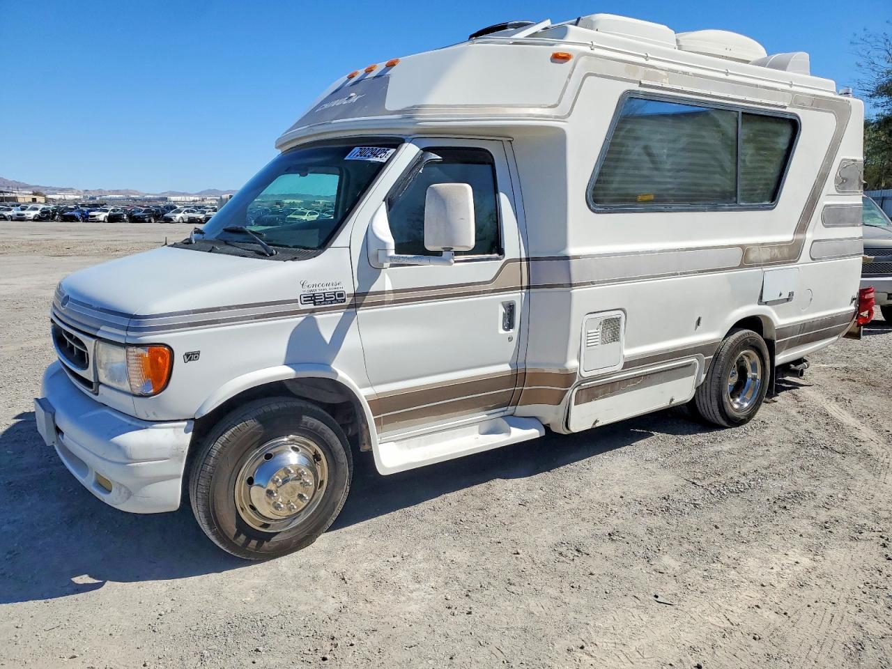2001 Chno 2000 Ford E350 RV