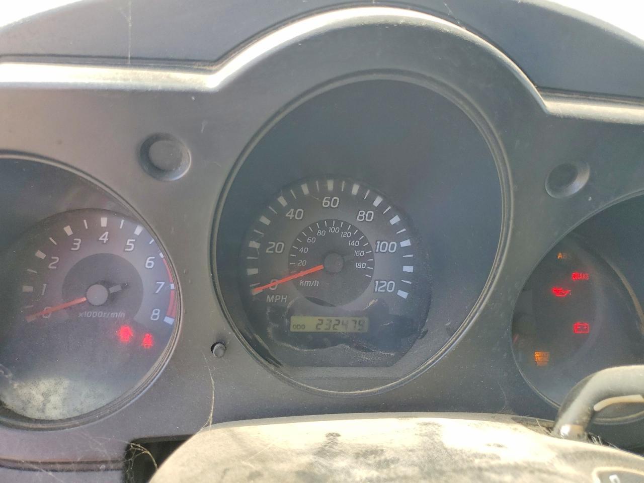 2002 Nissan Frontier Standard