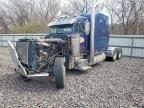 2000 Peterbilt 379 Semi Truck
