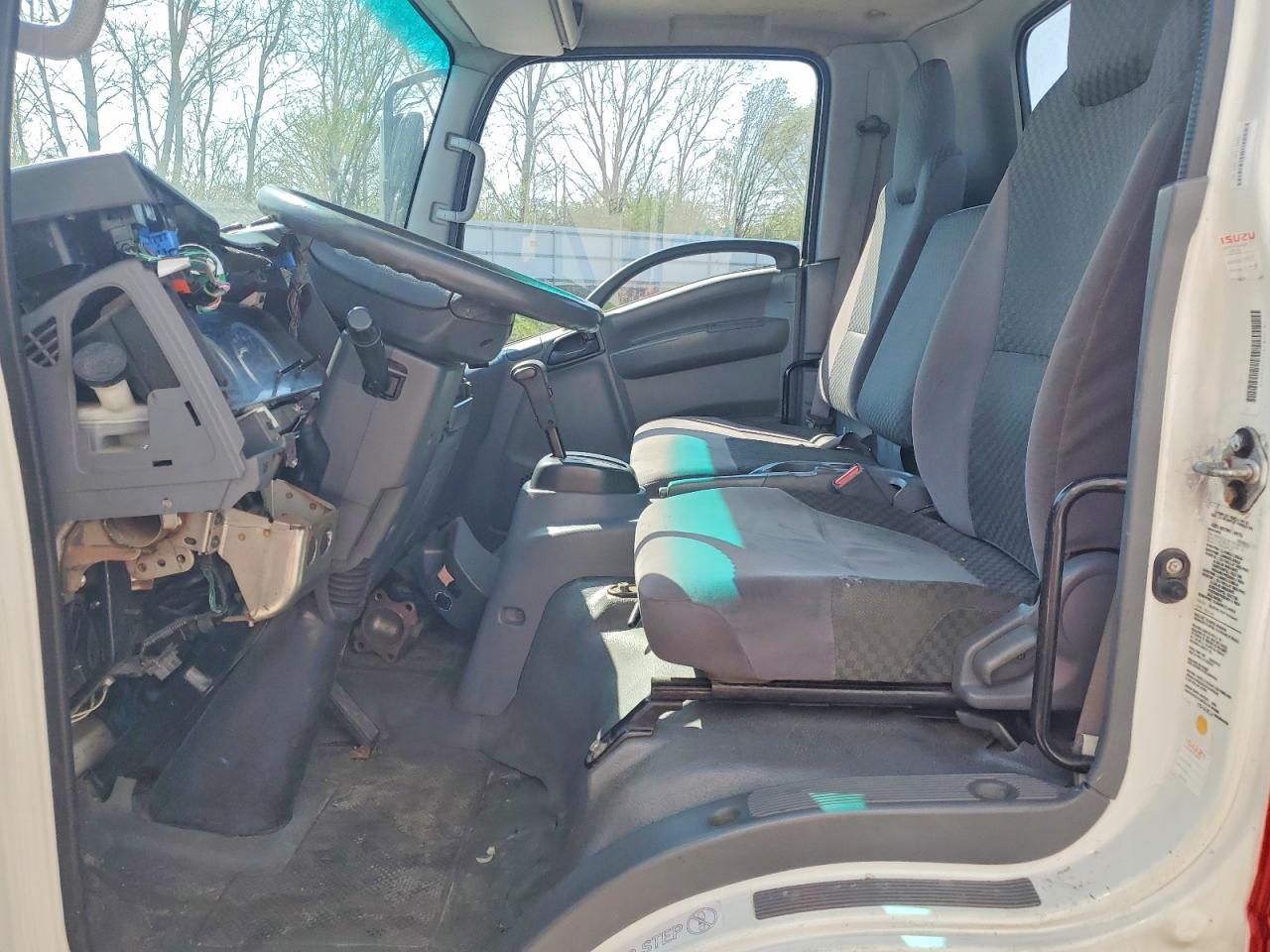 2015 Isuzu Other