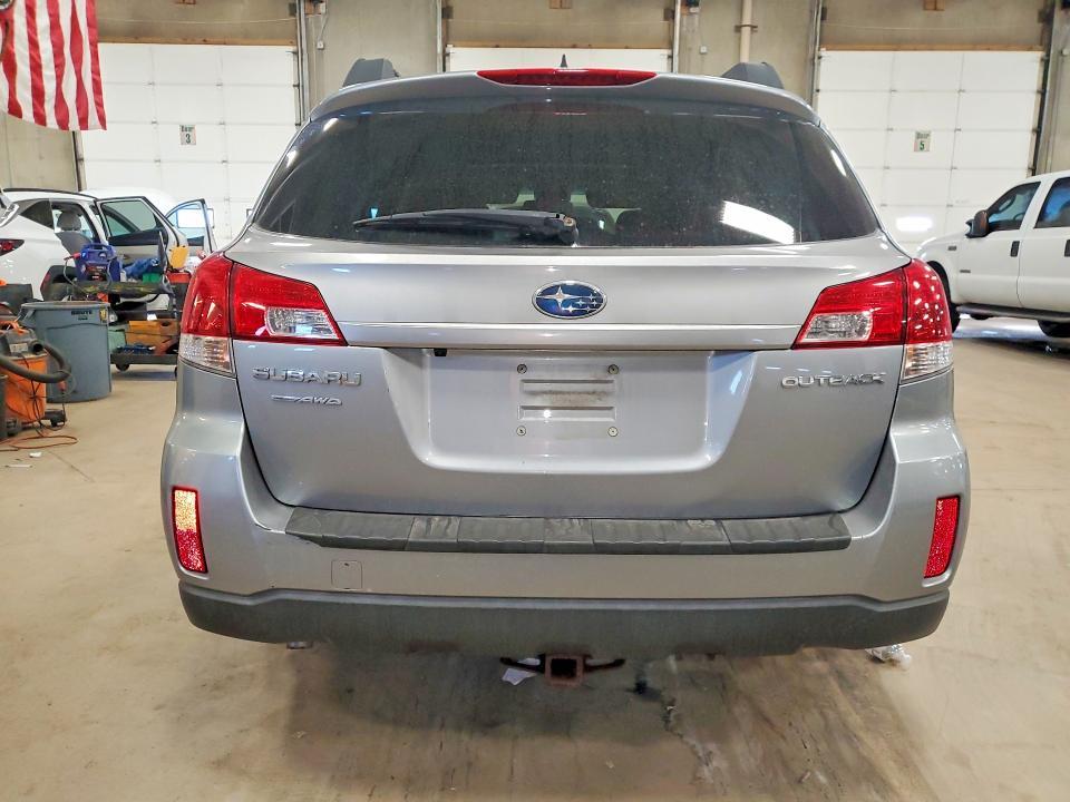 2011 Subaru Outback 2.5i Limited