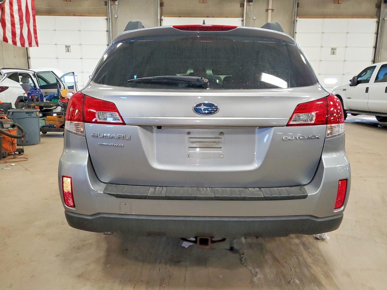 2011 Subaru Outback 2.5i Limited